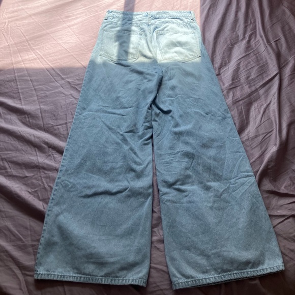H&M High Rise Wide Leg Jeans - Picture 5 of 5